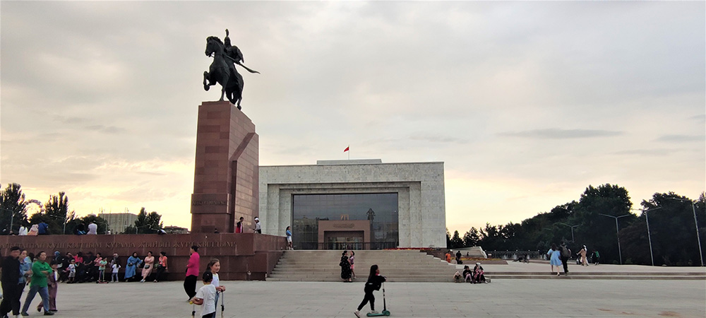medios de transporte para viajar a Kirguistan